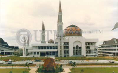 Masjid Sultan Ismail: Pusat Kesyumulan Islam Universiti Teknologi Malaysia