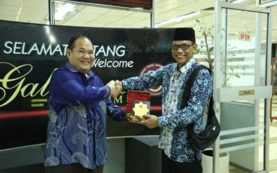 Lawatan dari Universitas Islam Sultan Agung (Unissula) Central Library, Indonesia