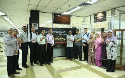 Lawatan dari Peserta Pusat Hidrografi Nasional