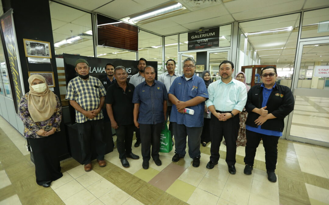 Lawatan Penanda Aras Dewan Bahasa dan Pustaka (DBP) Kuala Lumpur ke Galerium UTM
