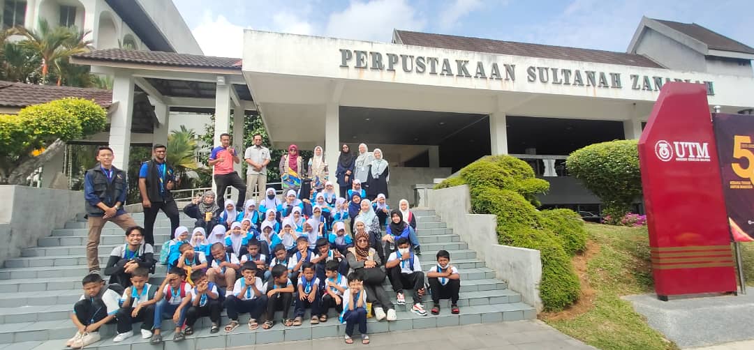 Lawatan Peserta Program Refugee Tour UTM 2023 ke Perpustakaan Sultanah Zanariah, UTM Johor Bahru