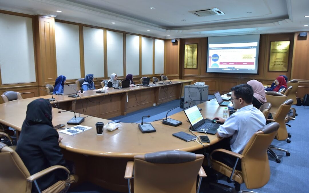 Sesi Townhall Pencapaian Suku Tahun Pertama (Q1) dan Suku Tahun Kedua (Q2) Pelan Tindakan 2023 Envision 2025 Jabatan Perpustakaan UTM Kuala Lumpur