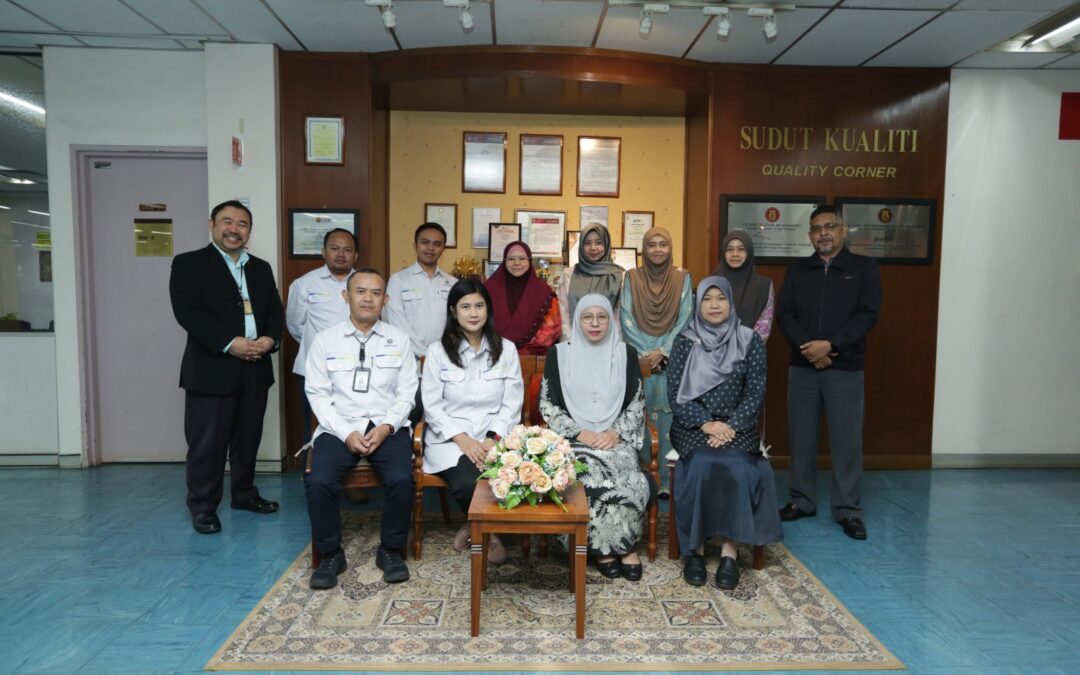 Kunjungan Delegasi Ketua Pustakawan dan Pengurusan Tinggi Perpustakaan Universitas Negeri Malang (UM), Indonesia