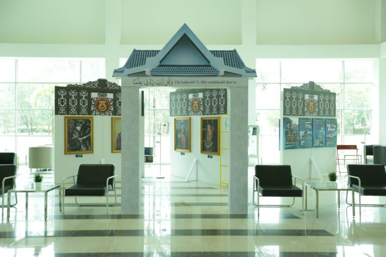 Utm Library Pameran Citra UTM–Johor Sempena Citra Karisma 2025 | UTM Library News
