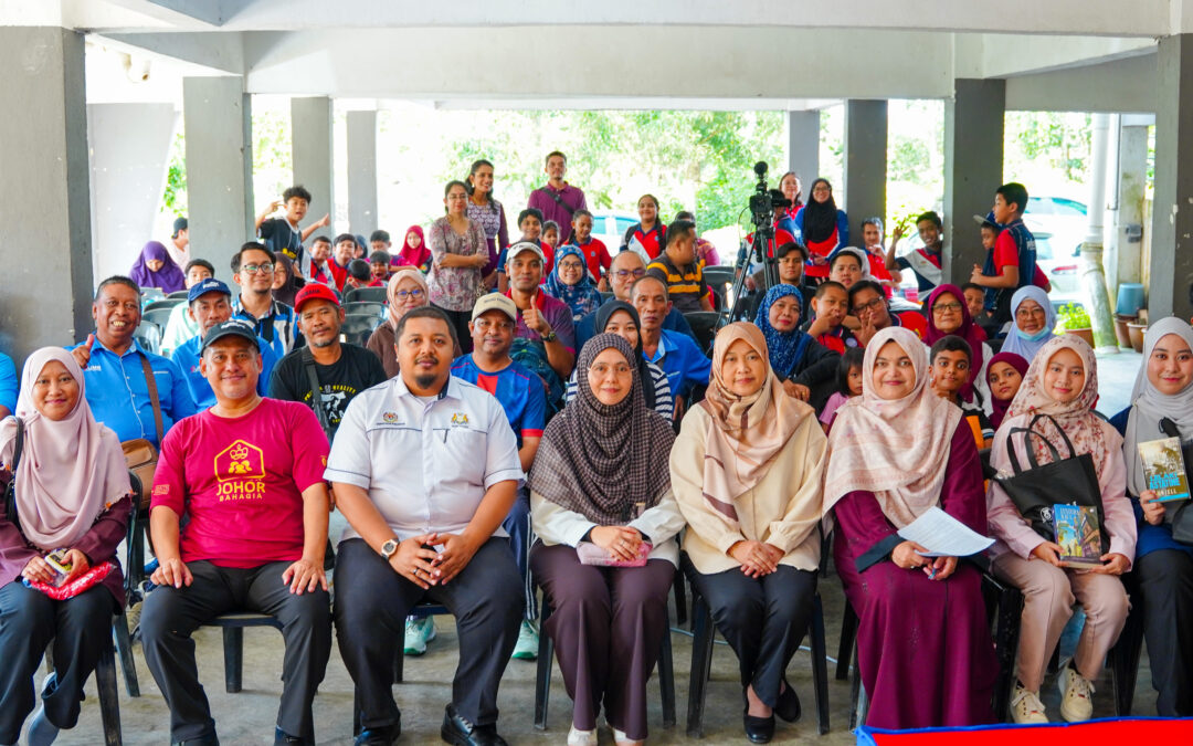 Program Khidmat Masyarakat di Flat Taman Plentong Utama, Johor Bahru