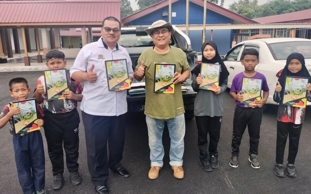 Program Khidmat Masyarakat di Sekolah Kebangsaan Teris, Kuala Berang, Terengganu